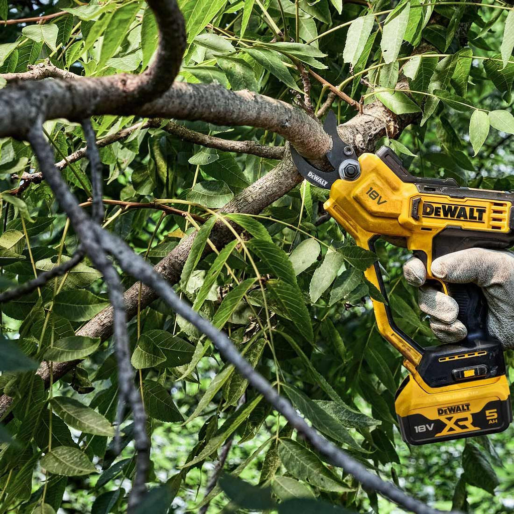 DeWalt DCMPP568P1 18v XR Akku 38mm Pruner inkl. 1x 5.0Ah Akku