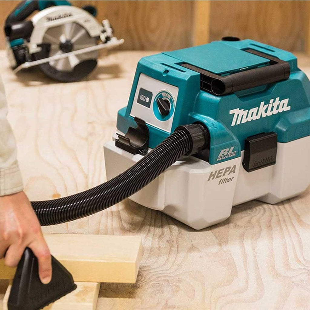 Makita DVC750LZ 18v LXT BL 7.5L L-Class Nass-/Trocken Staubsauger ohne Akku und Ladegerät