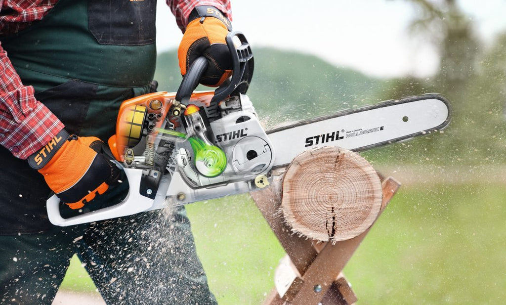 STIHL MS 231 Benzin-Motorsäge | 3/8″ PM3 Schneidgarnitur 30 cm