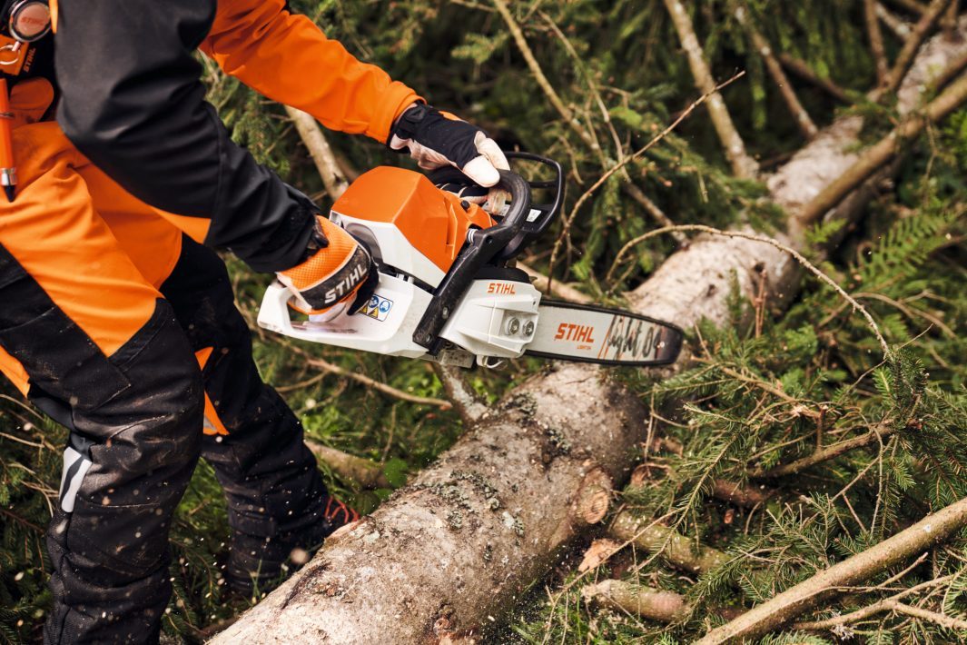 STIHL MS 400 C-M Benzin-Motorsäge | 3/8″ RH Schneidgarnitur 40 cm