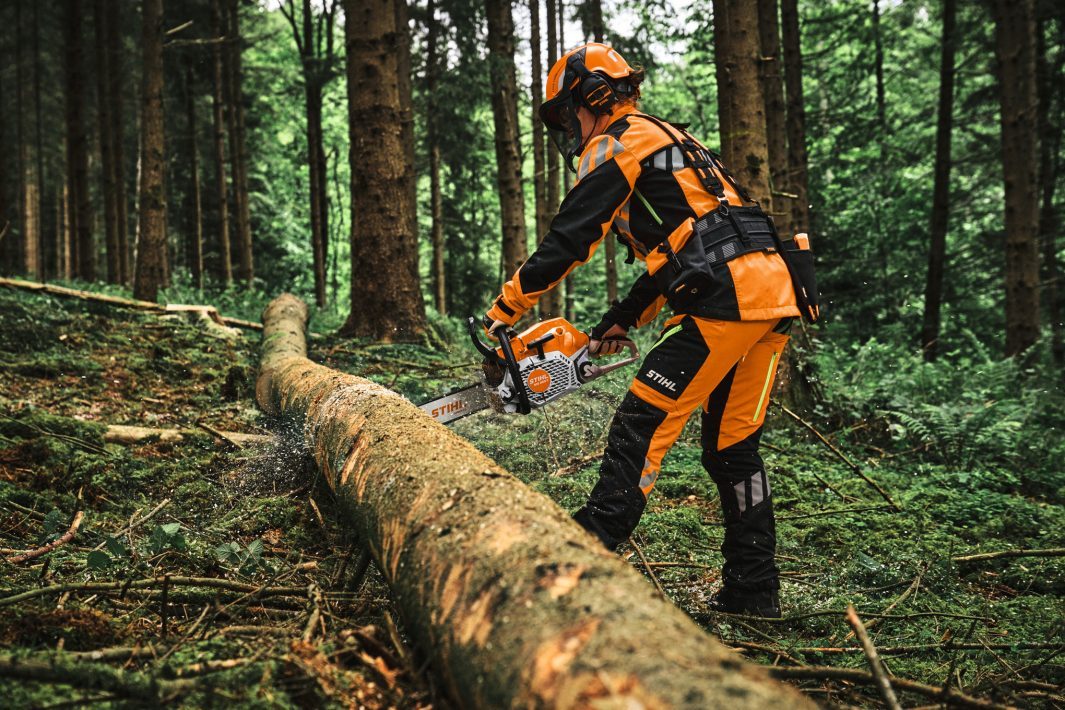 STIHL MS 300 C-M Benzin-Motorsäge | .325″ RS Pro Schneidgarnitur 35 cm